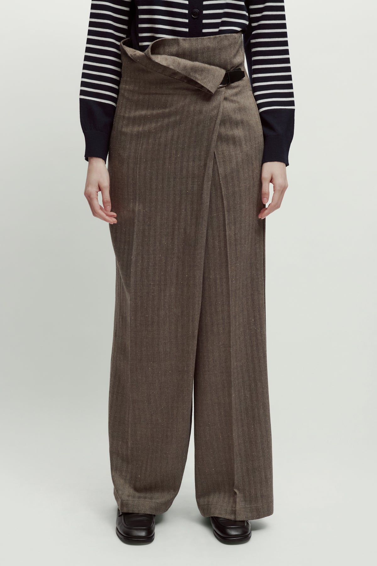 PANTALONE-MONTY