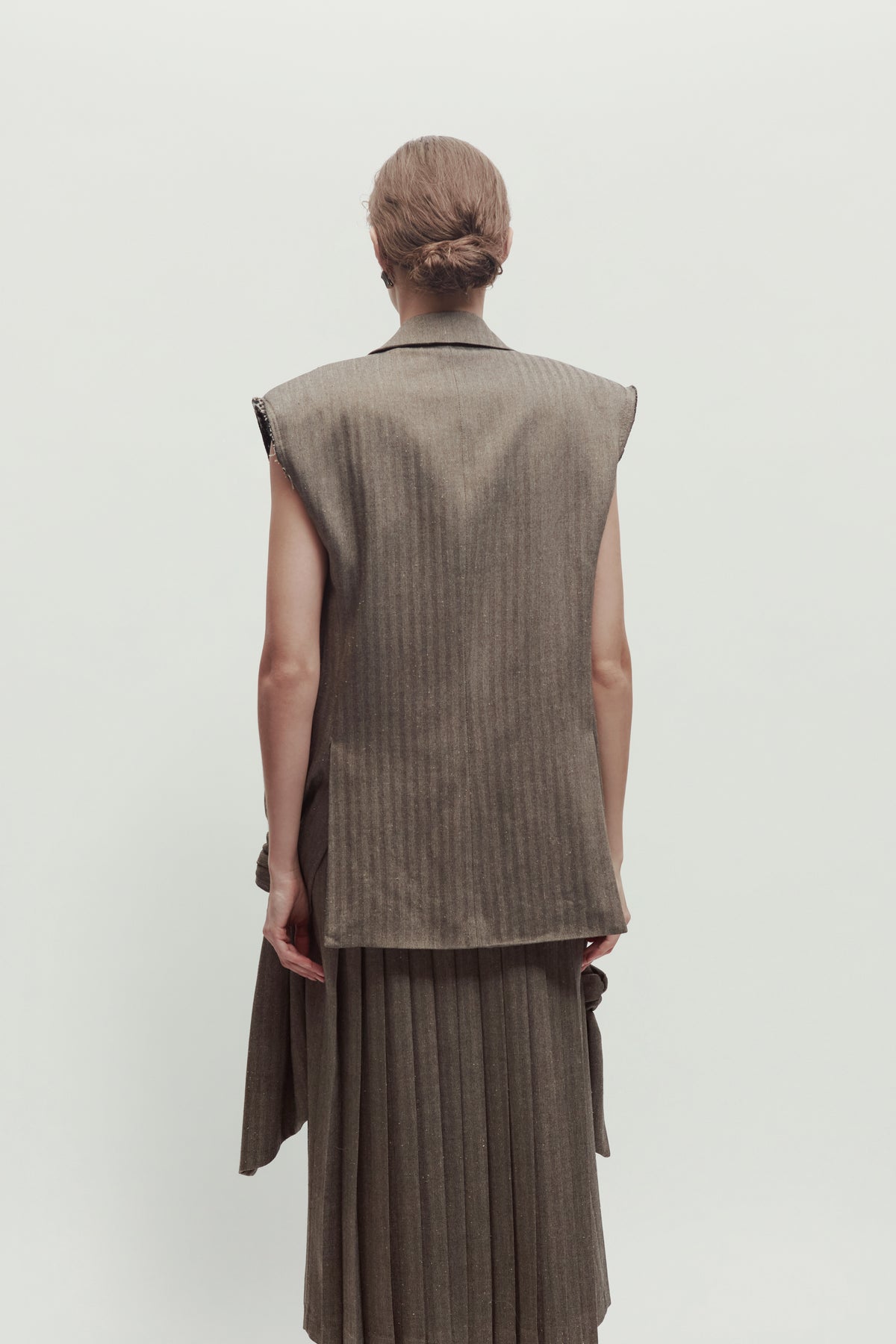 GILET-LEONE